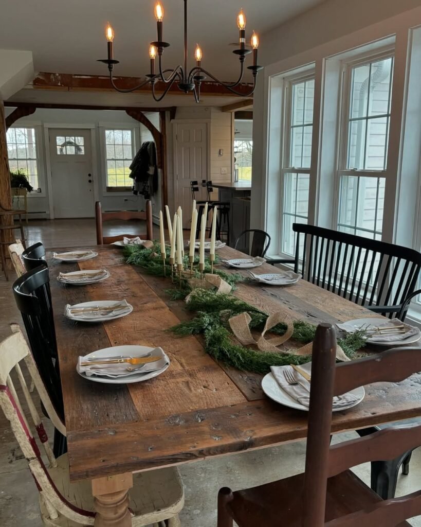 . Rustic Farmhouse Thanksgiving Décor